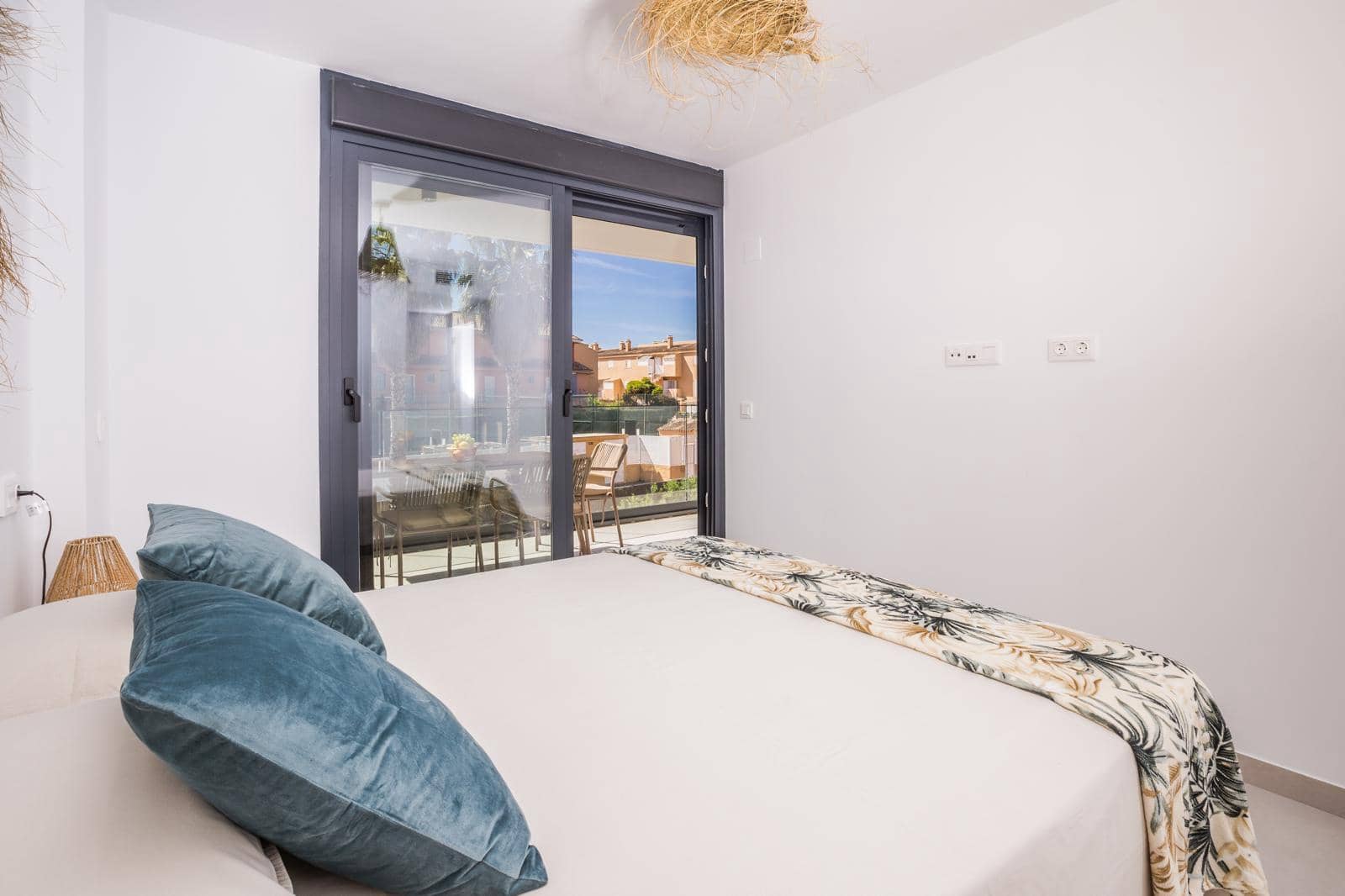 2 sovrum Lägenhet att hyra i Javea / Xabia med pool garage - 1 300 € (Ref: 9986282)