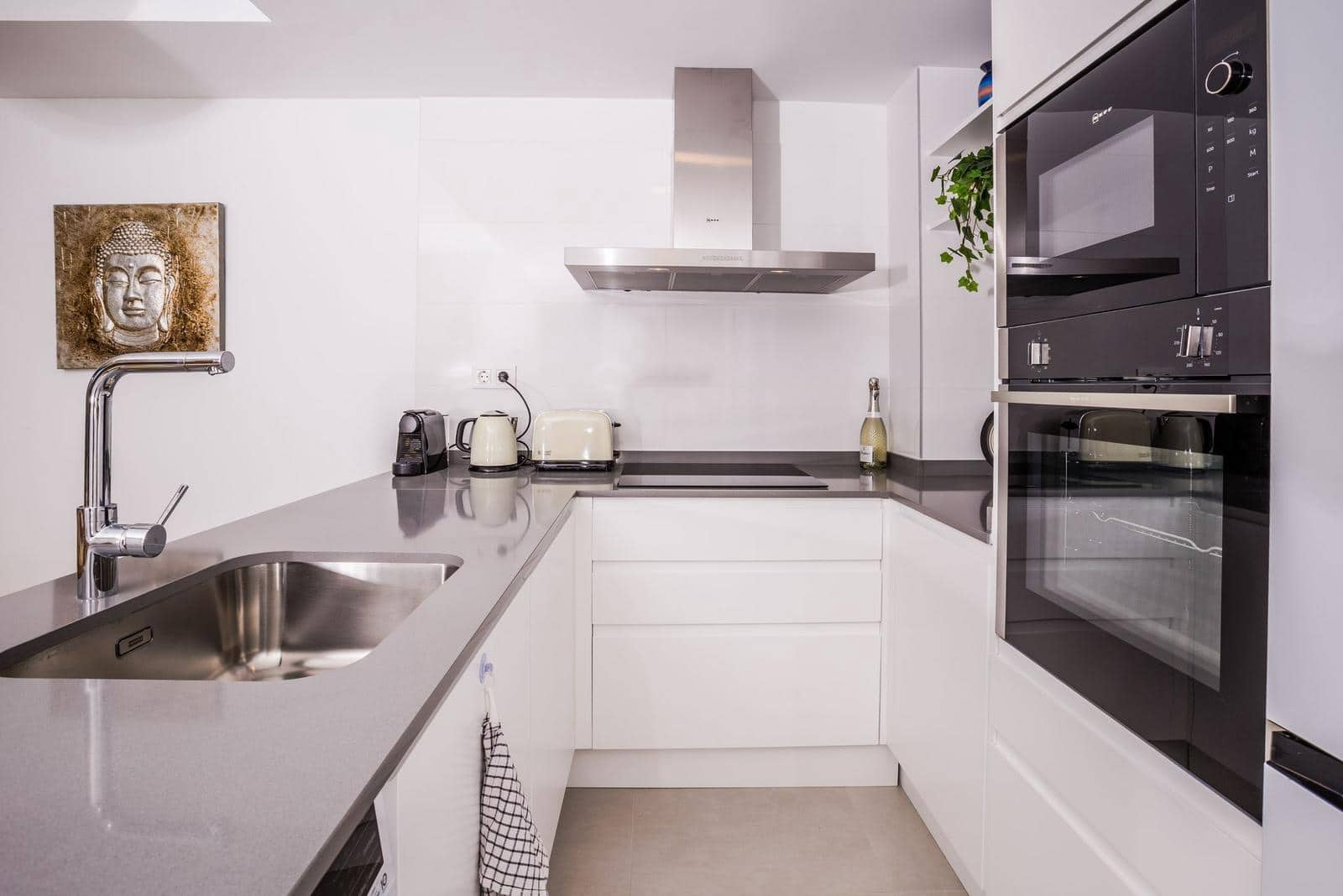2 sovrum Lägenhet att hyra i Javea / Xabia med pool garage - 1 300 € (Ref: 9986282)