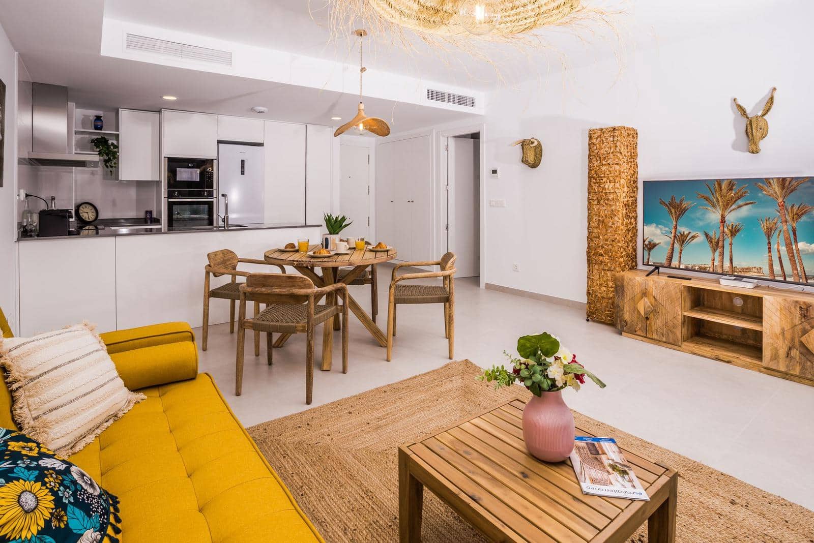 2 sovrum Lägenhet att hyra i Javea / Xabia med pool garage - 1 300 € (Ref: 9986282)