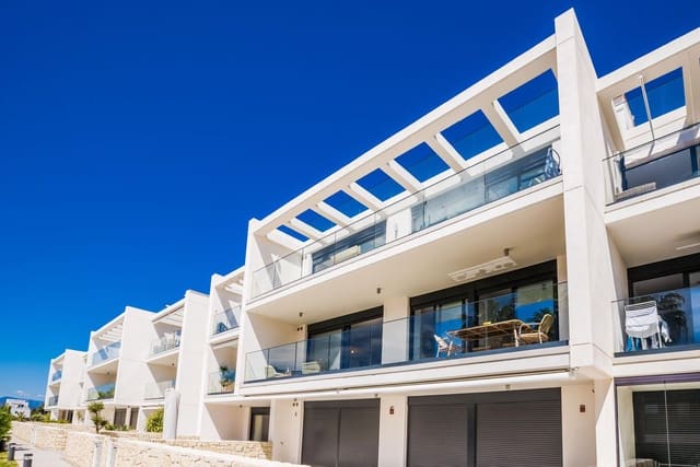 Apartamento de 2 habitaciones en Javea / Xàbia en alquiler con piscina garaje - 1.300 € (Ref: 9986282)