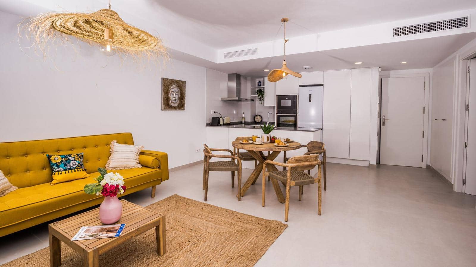 2 sovrum Lägenhet att hyra i Javea / Xabia med pool garage - 1 300 € (Ref: 9986282)
