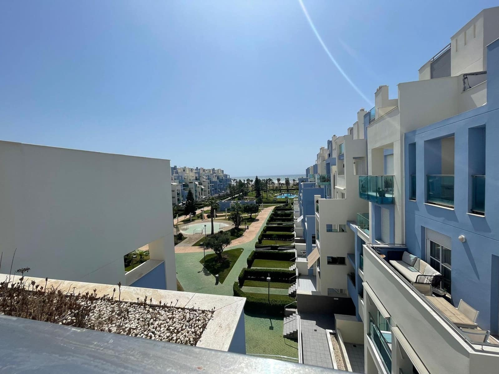 2 chambre Appartement à vendre à Roquetas de Mar avec piscine garage - 249 900 € (Ref: 9458644)