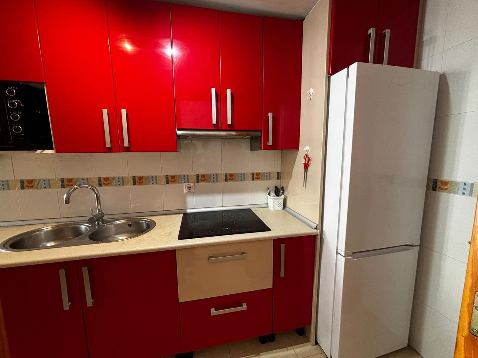 2 bedroom Flat for sale in Roquetas de Mar with garage - € 119,900 (Ref: 9458645)