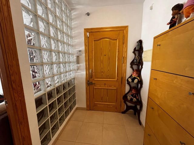 2 soverom Leilighet til salgs i Roquetas de Mar med garasje - € 119 900 (Ref: 9458645)