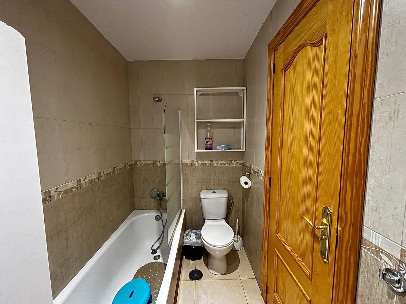 2 bedroom Flat for sale in Roquetas de Mar with garage - € 119,900 (Ref: 9458645)