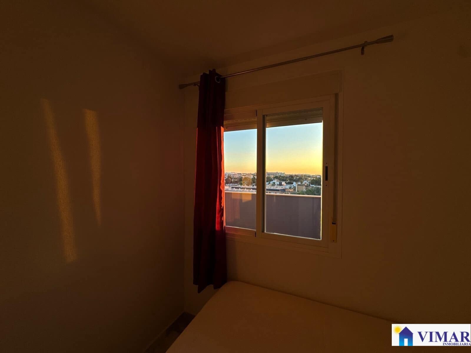 3 soverom Leilighet til salgs i Roquetas de Mar - € 206 850 (Ref: 9458647)