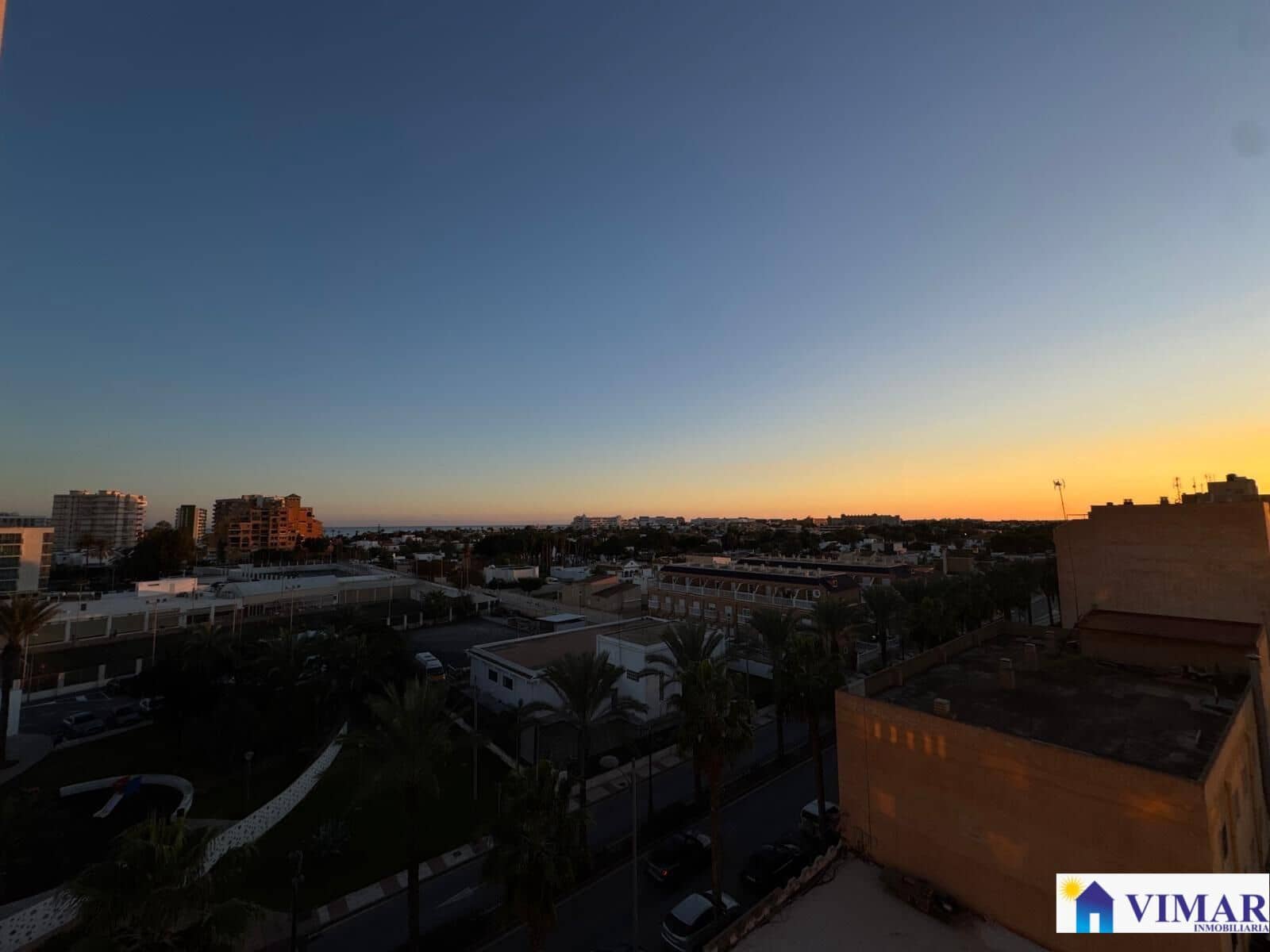 3 soverom Leilighet til salgs i Roquetas de Mar - € 206 850 (Ref: 9458647)