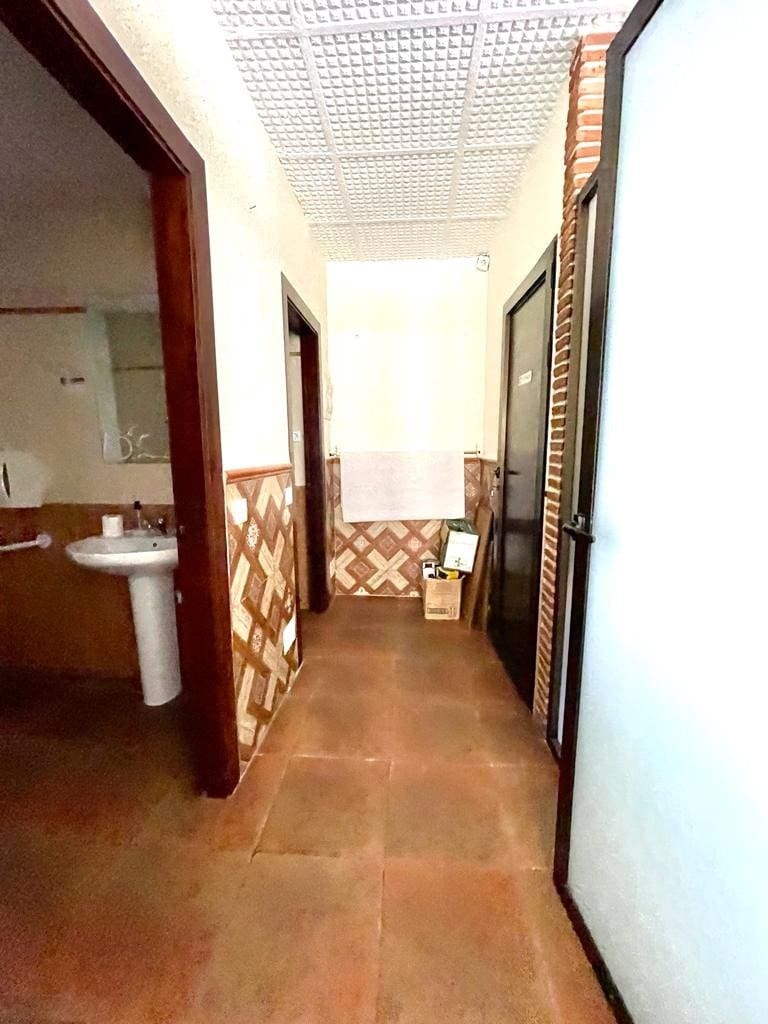 Kommersiell til salgs i Roquetas de Mar - € 115 324 (Ref: 9458649)