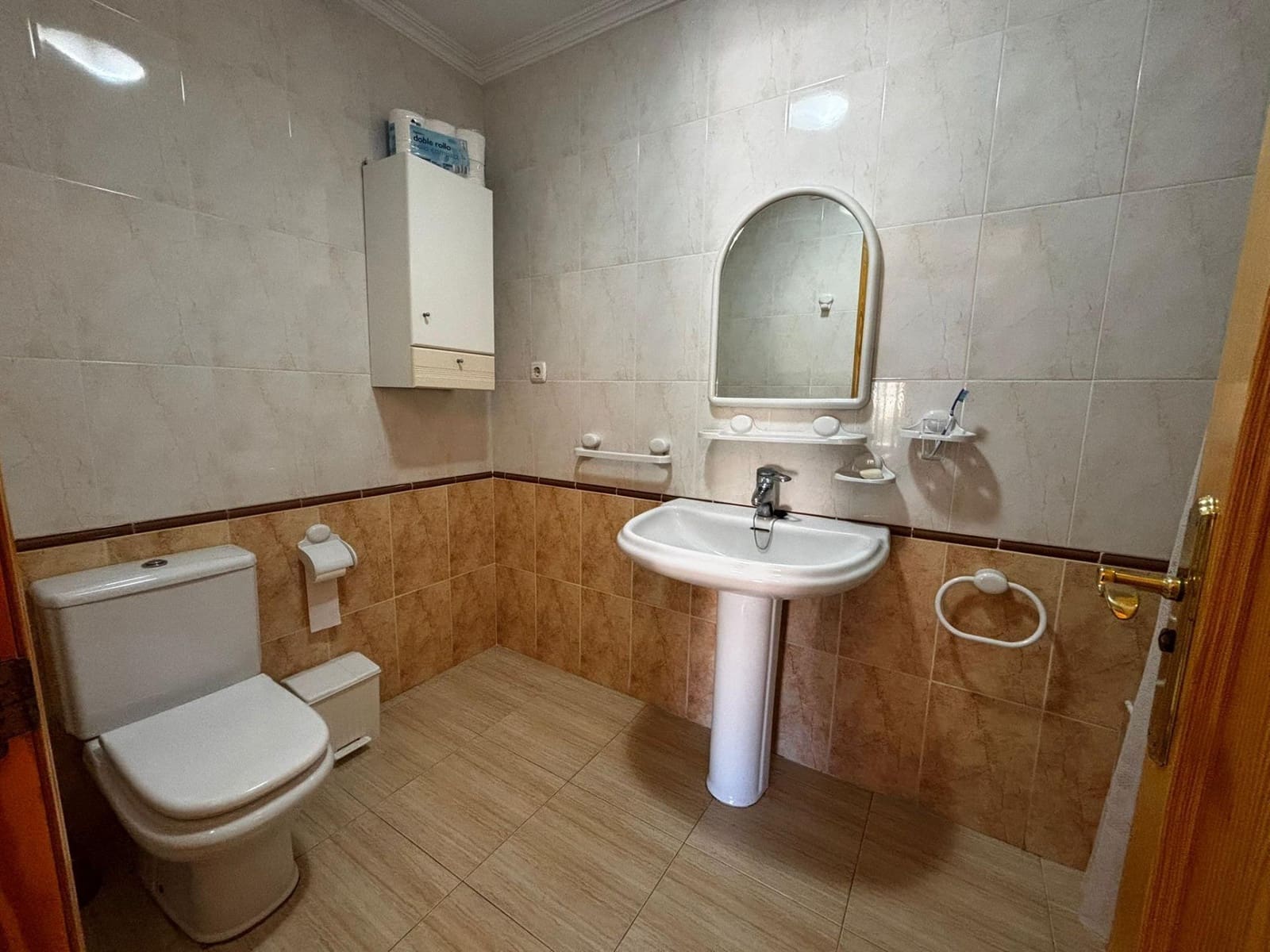 2 makuuhuone Asunto myytävänä paikassa Roquetas de Mar mukana uima-altaan - 169 000 € (Ref: 9458651)