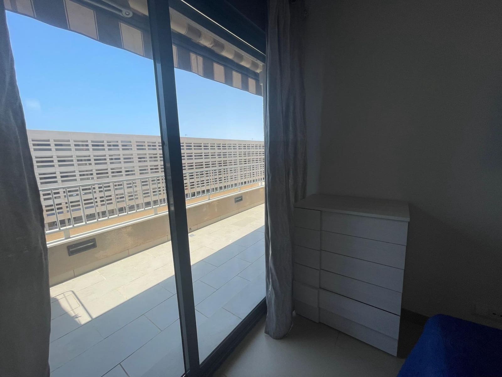 2 sypialnia Apartament na sprzedaż w Roquetas de Mar z basenem - 231 500 € (Ref: 9458652)