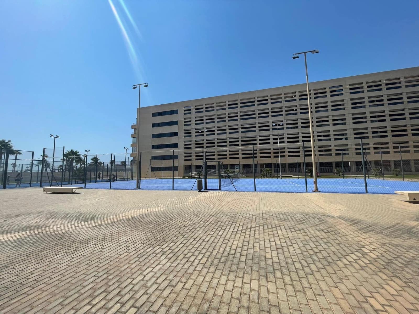 2 sypialnia Apartament na sprzedaż w Roquetas de Mar z basenem - 231 500 € (Ref: 9458652)