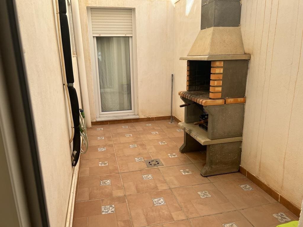 5 slaapkamer Huis te koop in Roquetas de Mar - € 265.000 (Ref: 9458655)