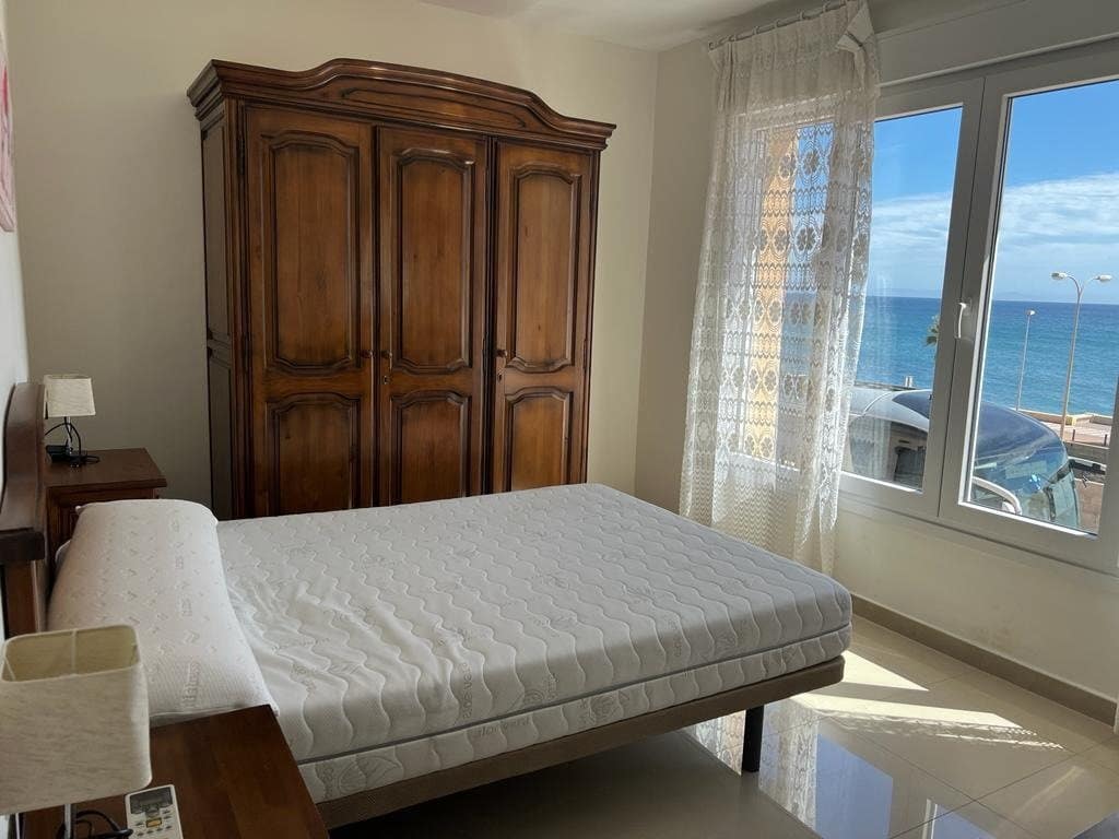 5 slaapkamer Huis te koop in Roquetas de Mar - € 265.000 (Ref: 9458655)