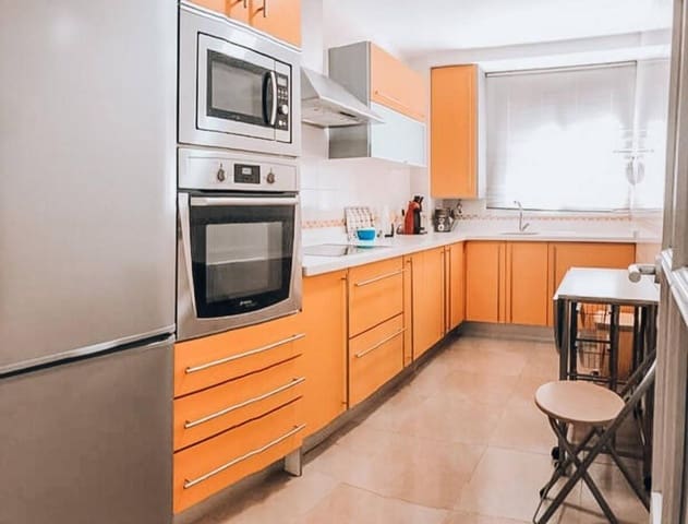 2 soverom Leilighet til salgs i Roquetas de Mar med svømmebasseng garasje - € 170 000 (Ref: 9458659)