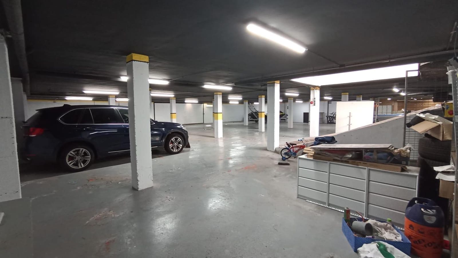 Local Comercial en Roquetas de Mar en venta con garaje - 250.000 € (Ref: 9458664)