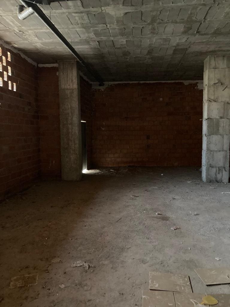 Commercial for rent in Roquetas de Mar - € 500 (Ref: 9458670)