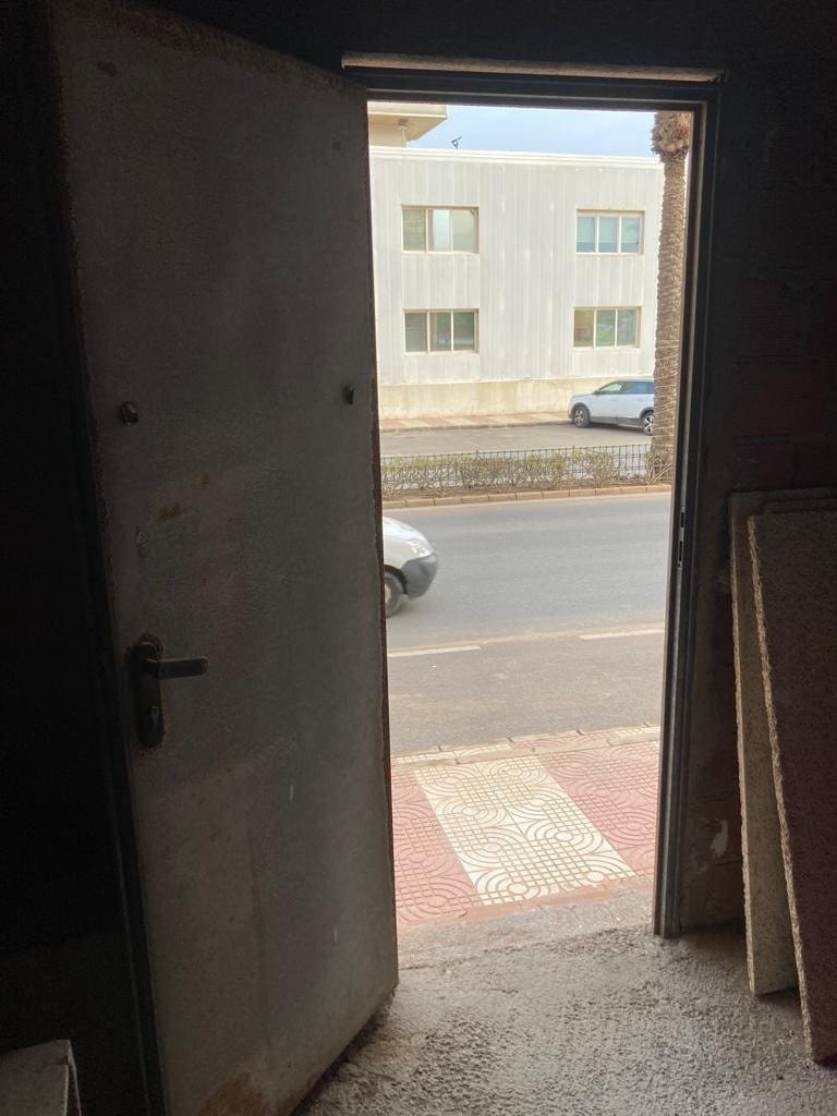 Commercial for rent in Roquetas de Mar - € 500 (Ref: 9458670)