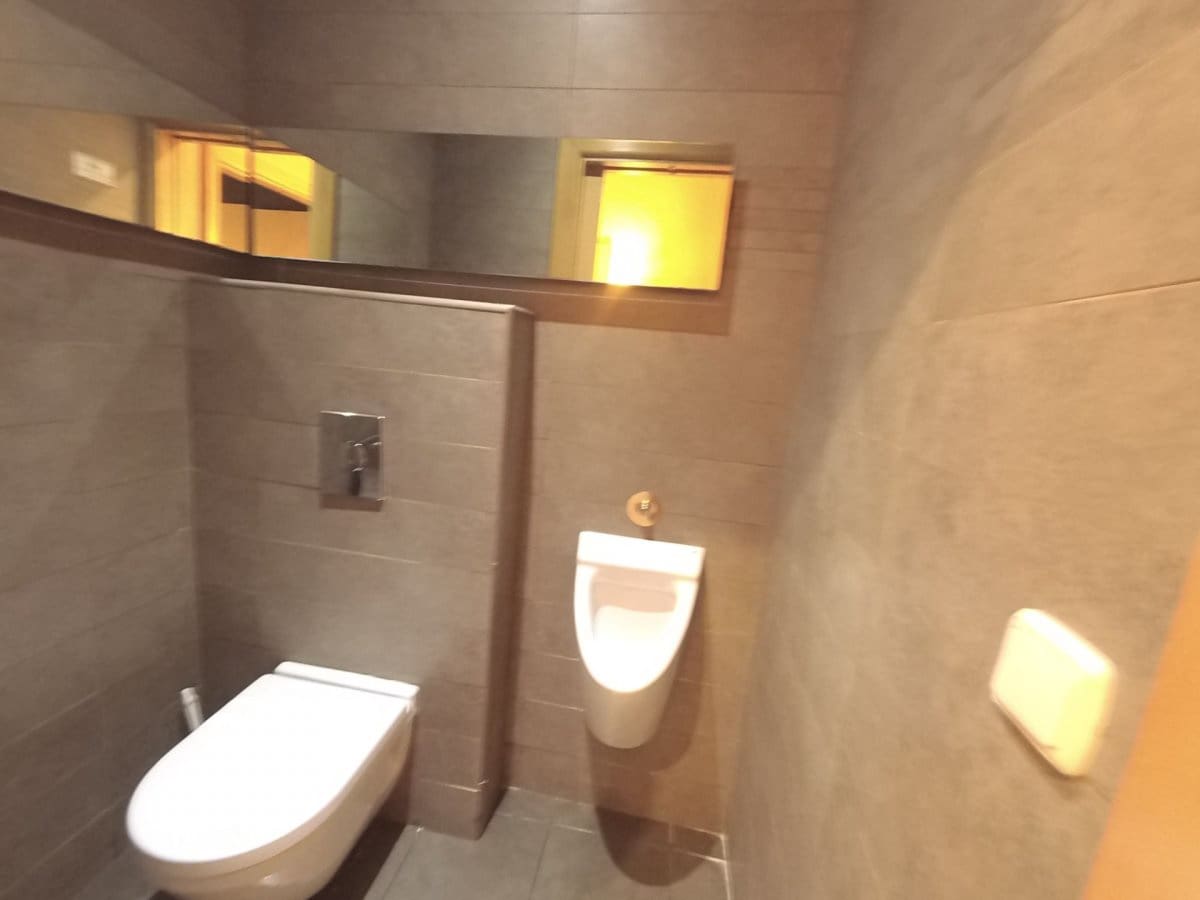 Comercial para venda em Roquetas de Mar - 298 000 € (Ref: 9458671)