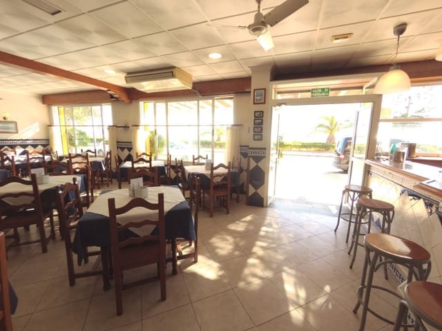 Comercial para venda em Roquetas de Mar - 298 000 € (Ref: 9458671)