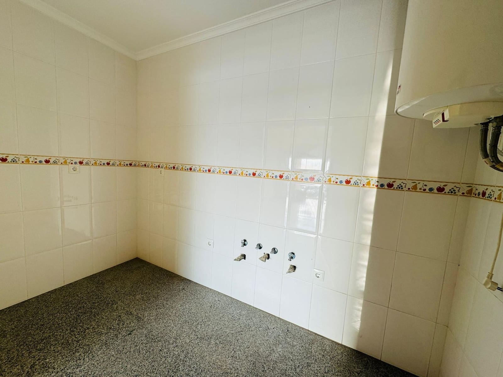 Piso de 2 habitaciones en Roquetas de Mar en venta - 167.000 € (Ref: 9465854)