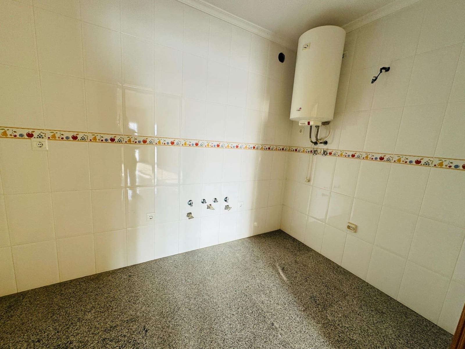 Piso de 2 habitaciones en Roquetas de Mar en venta - 167.000 € (Ref: 9465854)