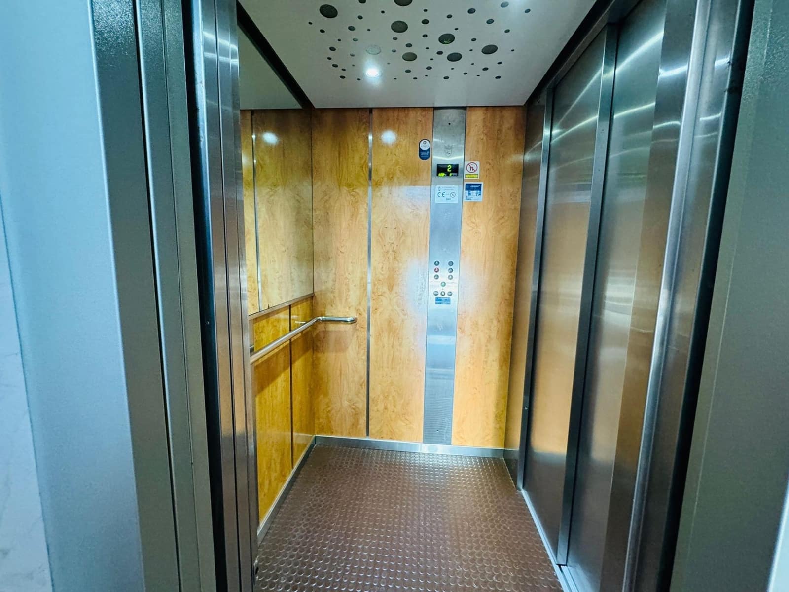 Piso de 2 habitaciones en Roquetas de Mar en venta - 167.000 € (Ref: 9465854)