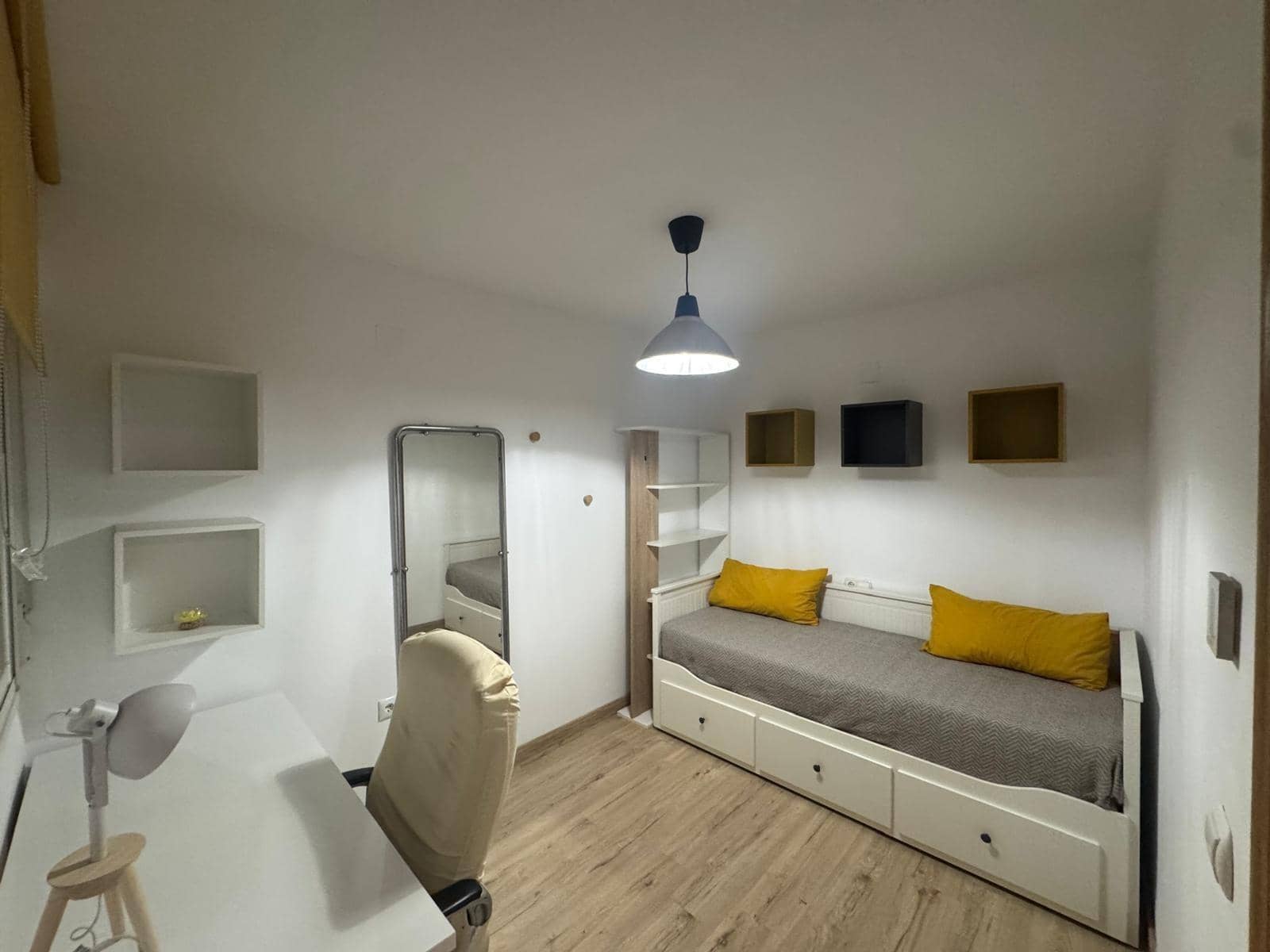 2 soveværelse Lejlighed til salg i Roquetas de Mar med swimmingpool garage - € 189.000 (Ref: 9473054)