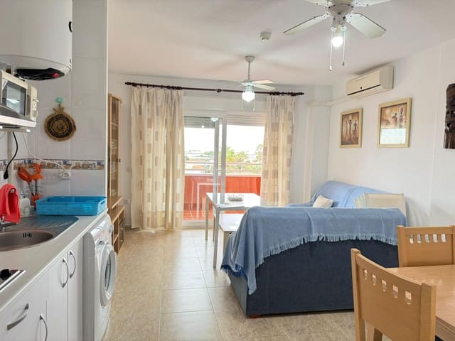 1 sovrum Lägenhet till salu i Roquetas de Mar med garage - 115 000 € (Ref: 9473055)