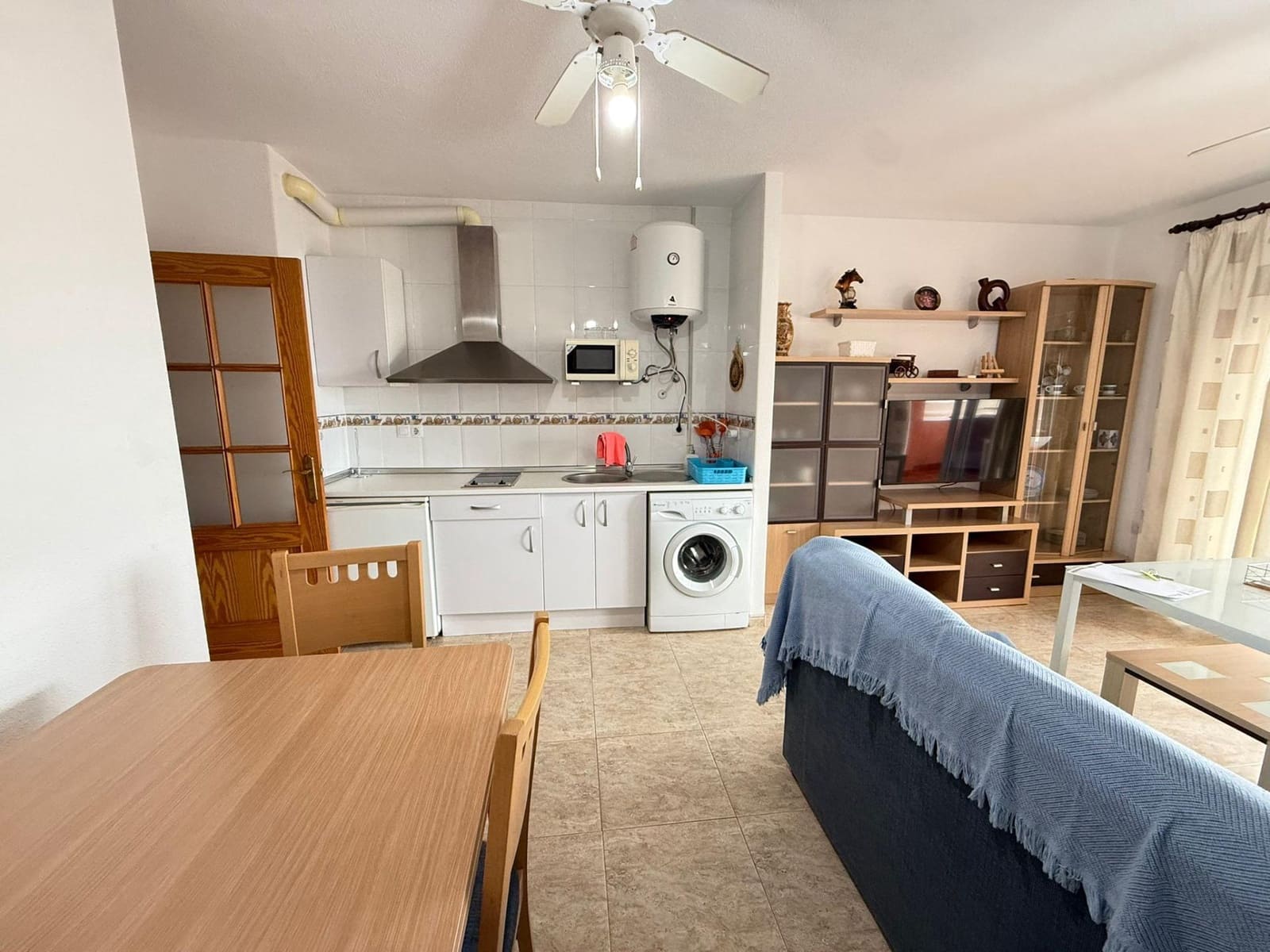 1 soverom Leilighet til salgs i Roquetas de Mar med garasje - € 115 000 (Ref: 9473055)