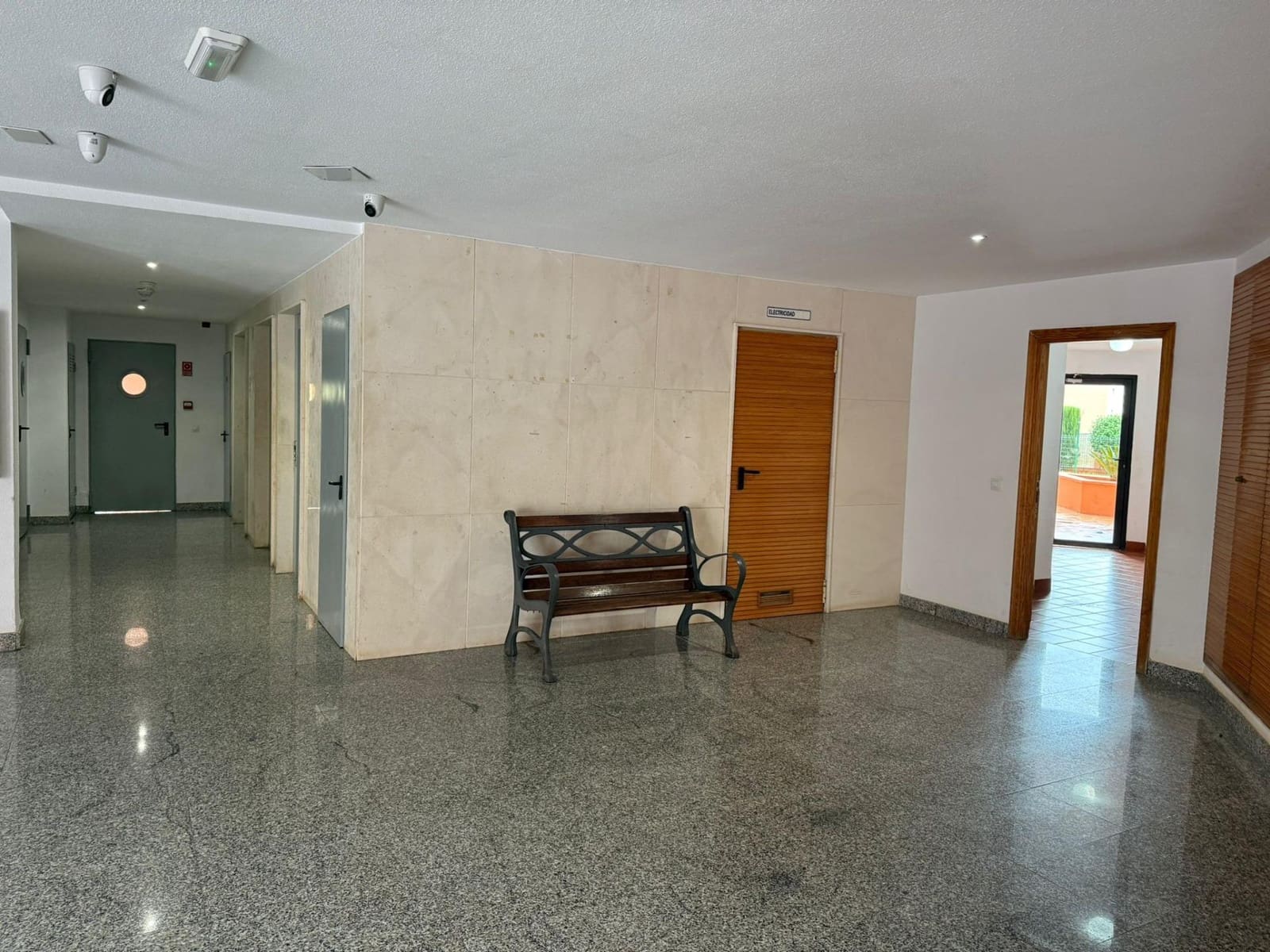 1 soverom Leilighet til salgs i Roquetas de Mar med garasje - € 115 000 (Ref: 9473055)