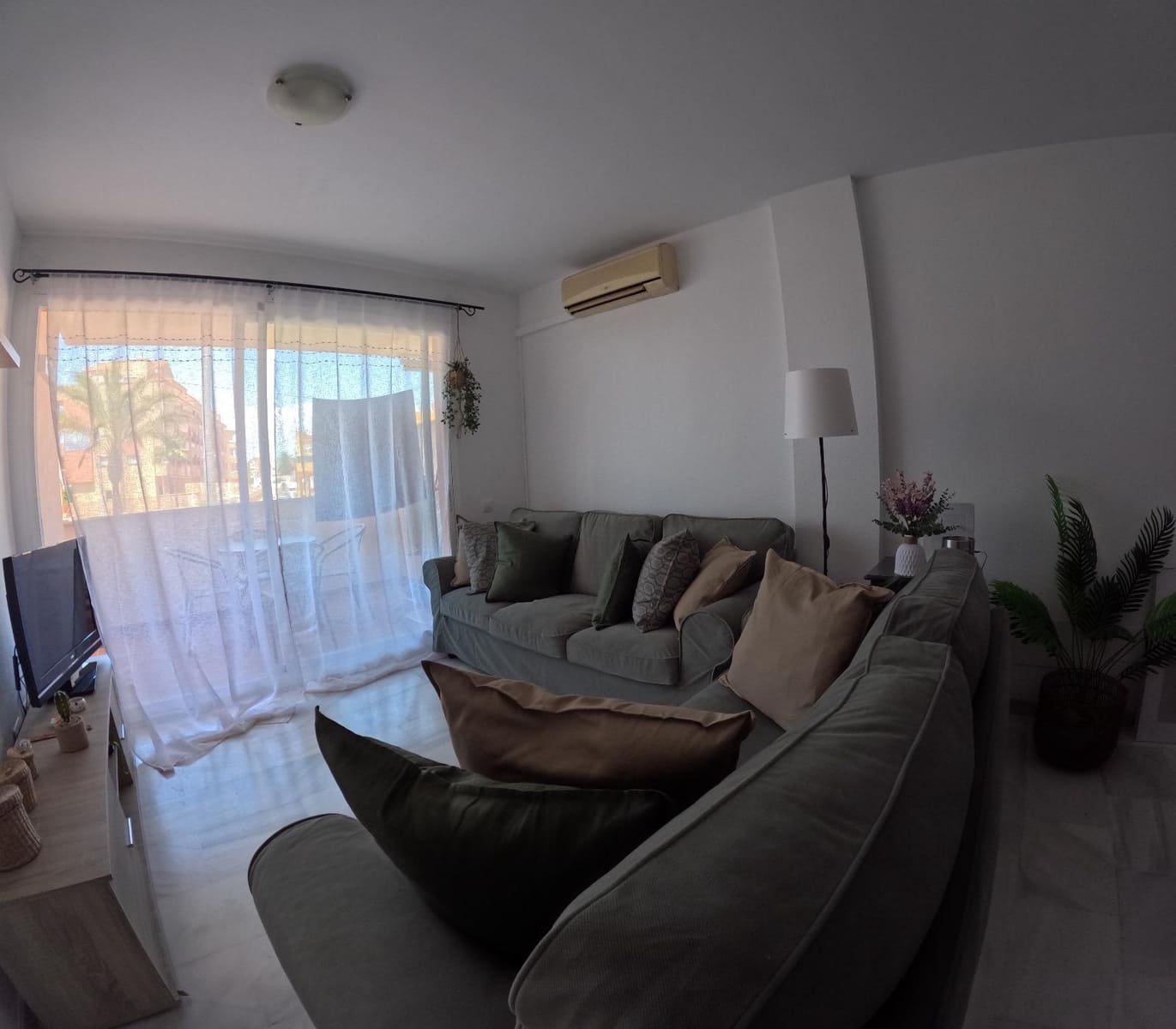 3 makuuhuone Huoneisto myytävänä paikassa Roquetas de Mar mukana 
autotalli - 189 000 € (Ref: 9473056)