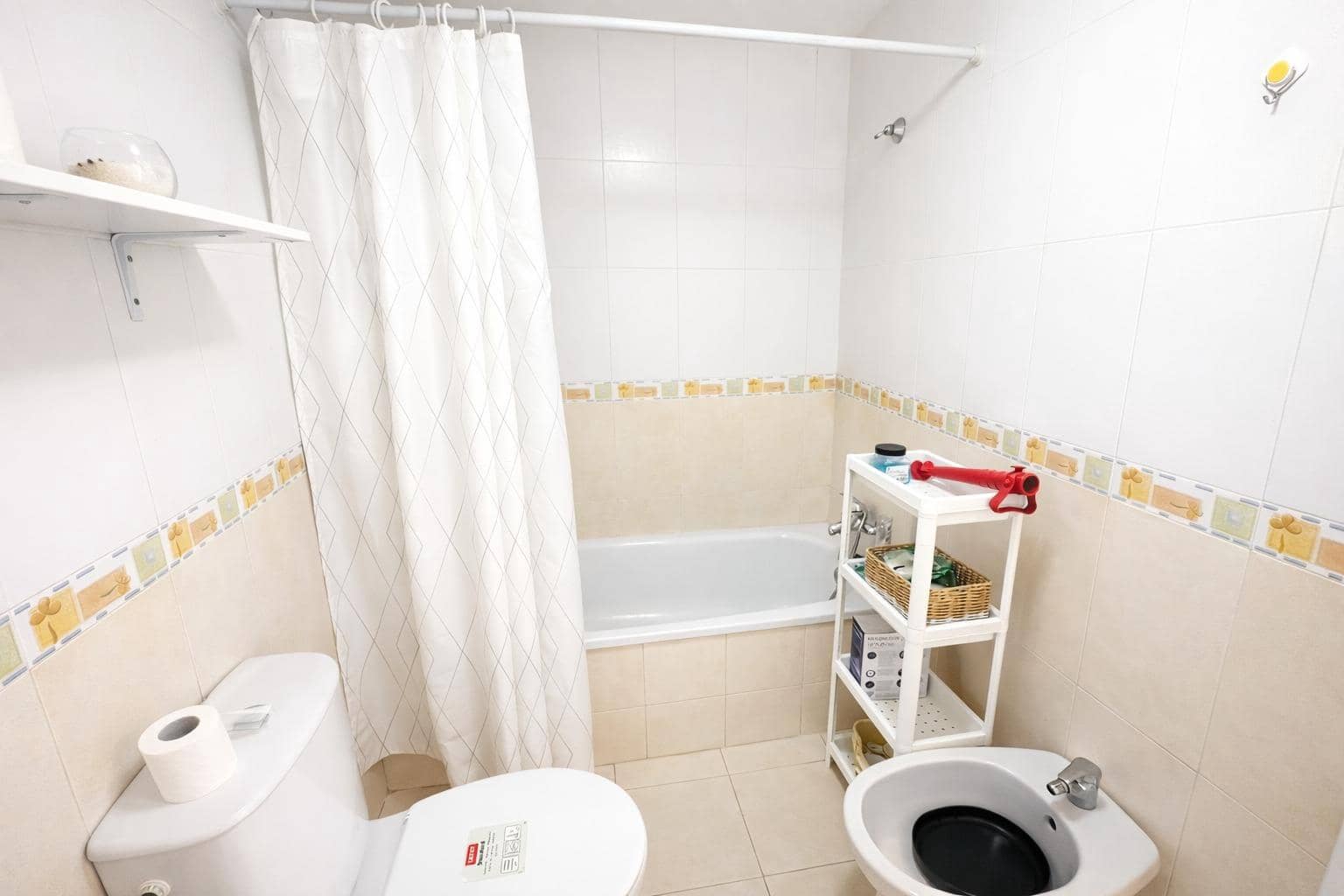 3 bedroom Apartment for sale in Roquetas de Mar with garage - € 188,800 (Ref: 9473056)