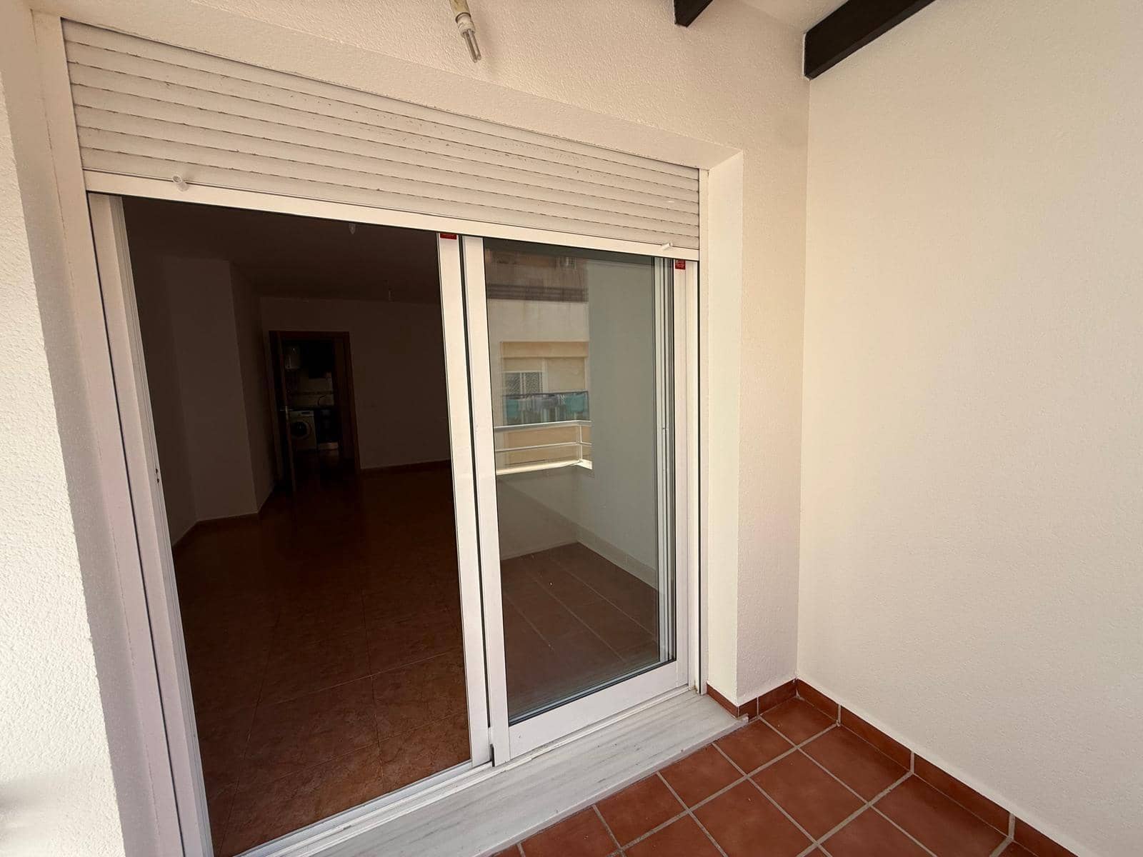 2 bedroom Flat for sale in Roquetas de Mar - € 145,000 (Ref: 9473057)