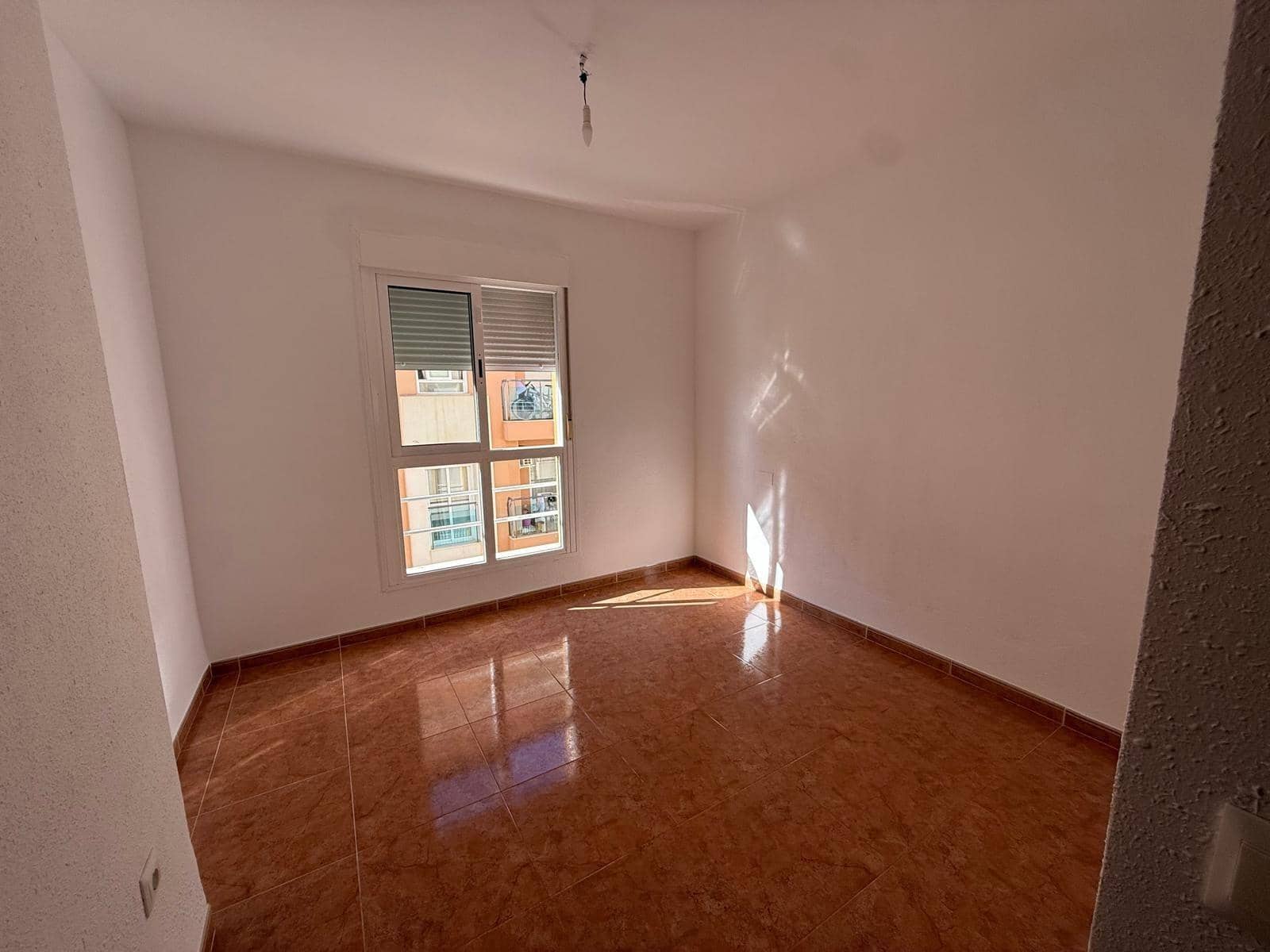 2 bedroom Flat for sale in Roquetas de Mar - € 145,000 (Ref: 9473057)