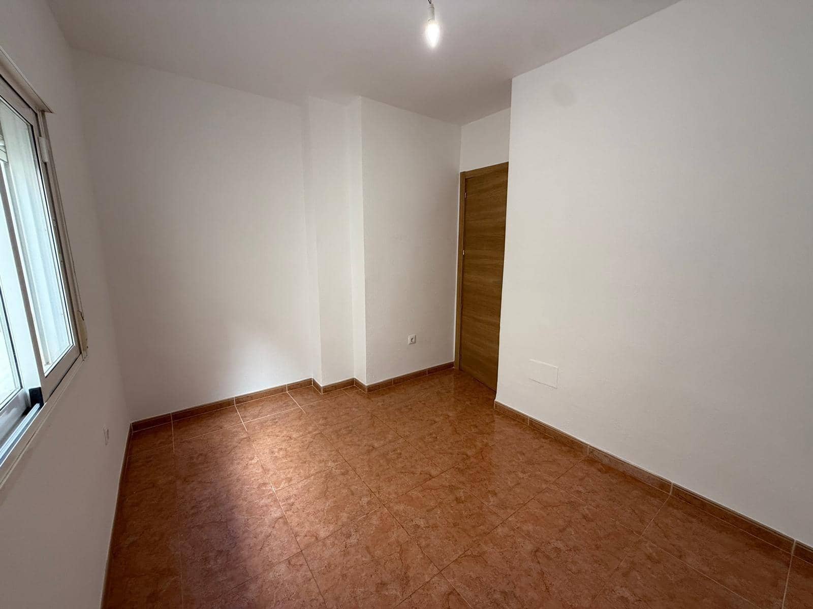 2 bedroom Flat for sale in Roquetas de Mar - € 145,000 (Ref: 9473057)