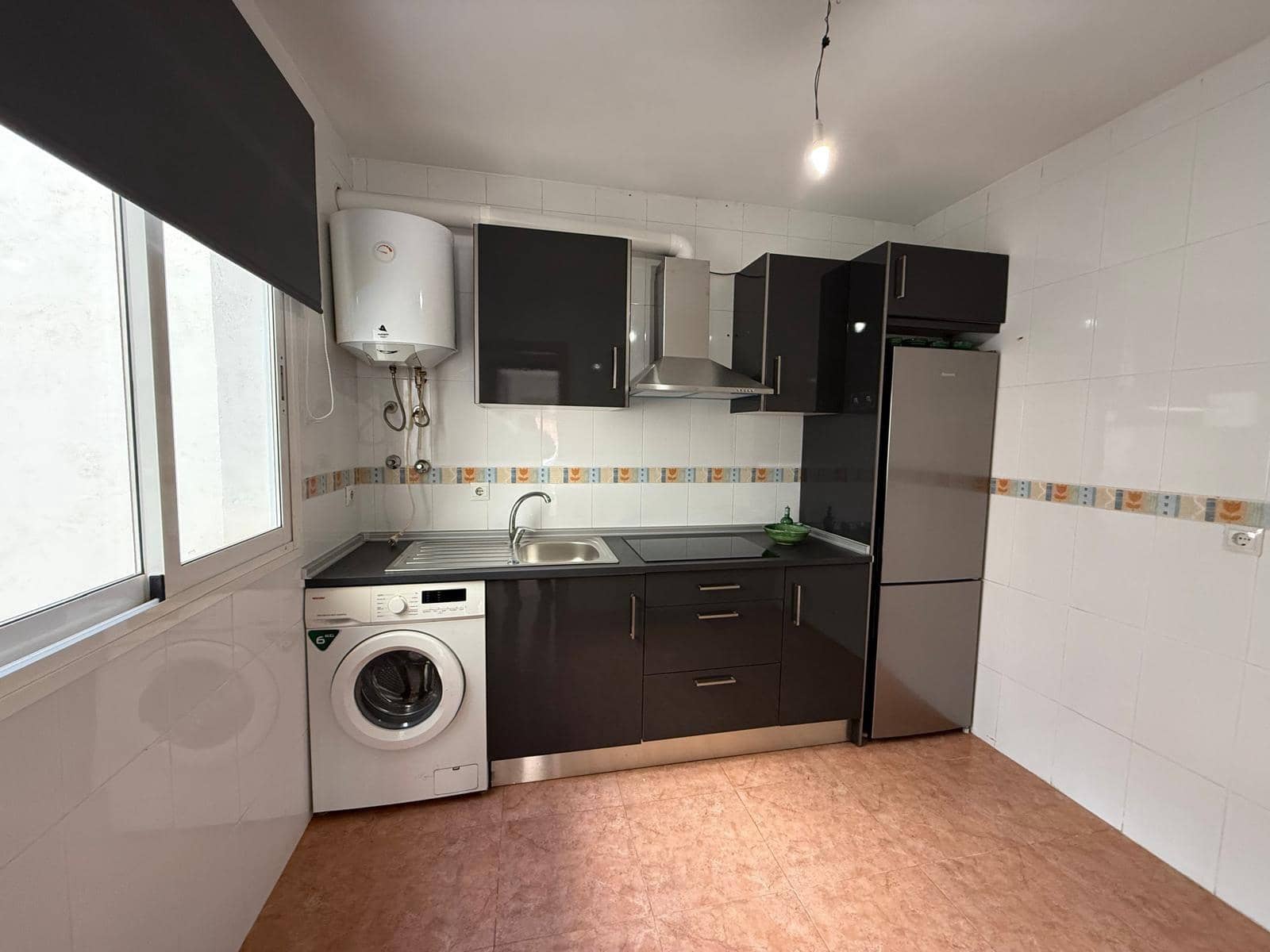 2 bedroom Flat for sale in Roquetas de Mar - € 145,000 (Ref: 9473057)