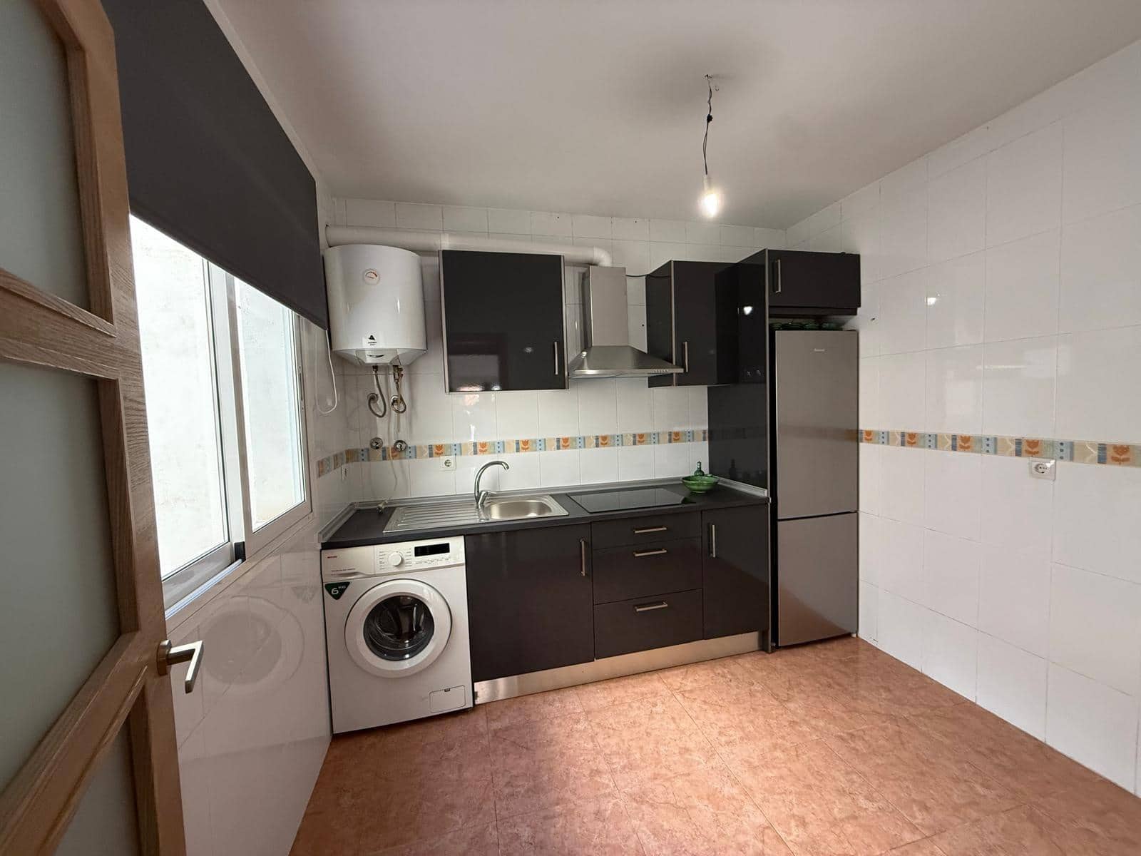 2 bedroom Flat for sale in Roquetas de Mar - € 145,000 (Ref: 9473057)