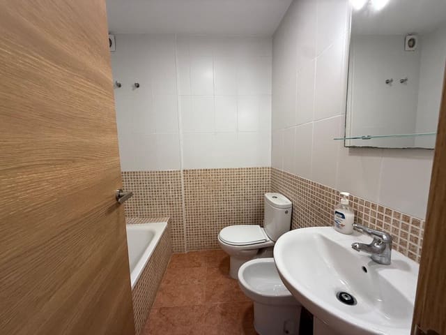 2 soverom Leilighet til salgs i Roquetas de Mar - € 145 000 (Ref: 9473057)