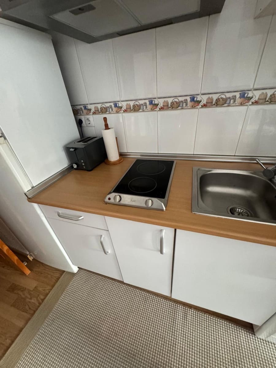 1 soverom Leilighet til salgs i Roquetas de Mar med svømmebasseng garasje - € 127 500 (Ref: 9473058)