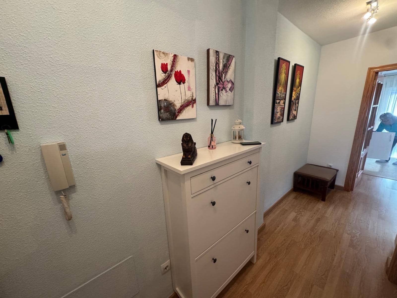 1 soverom Leilighet til salgs i Roquetas de Mar med svømmebasseng garasje - € 127 500 (Ref: 9473058)