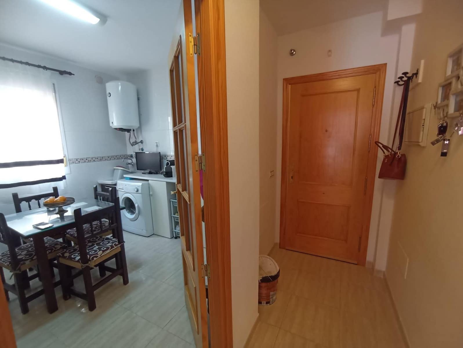 2 bedroom Flat for sale in Roquetas de Mar with garage - € 98,500 (Ref: 9491524)