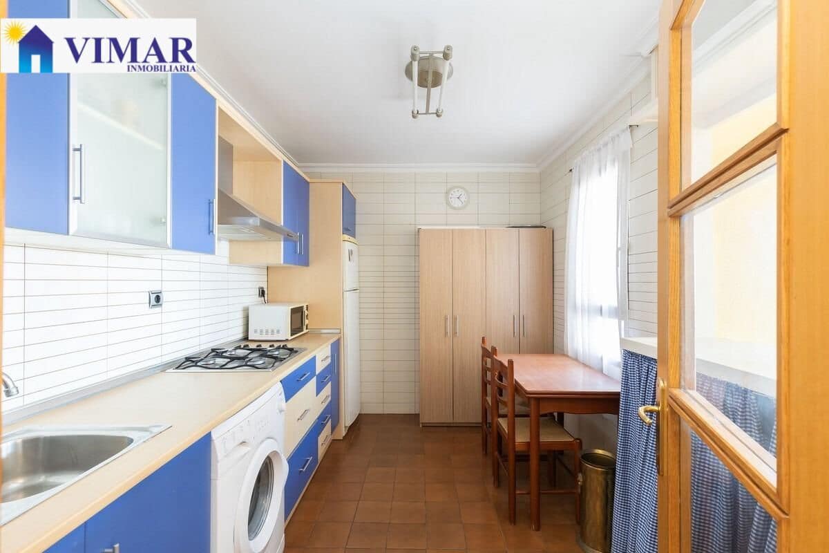 2 makuuhuone Asunto myytävänä paikassa Roquetas de Mar mukana uima-altaan - 156 000 € (Ref: 9491525)