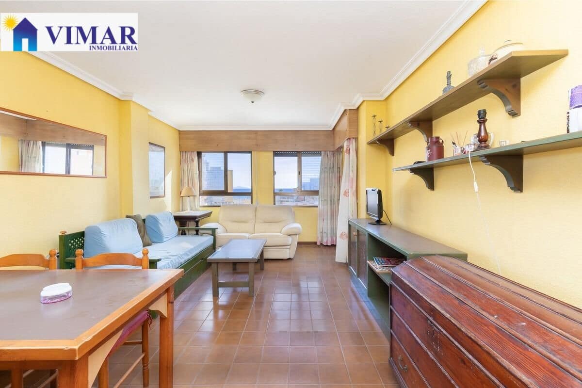 2 makuuhuone Asunto myytävänä paikassa Roquetas de Mar mukana uima-altaan - 156 000 € (Ref: 9491525)