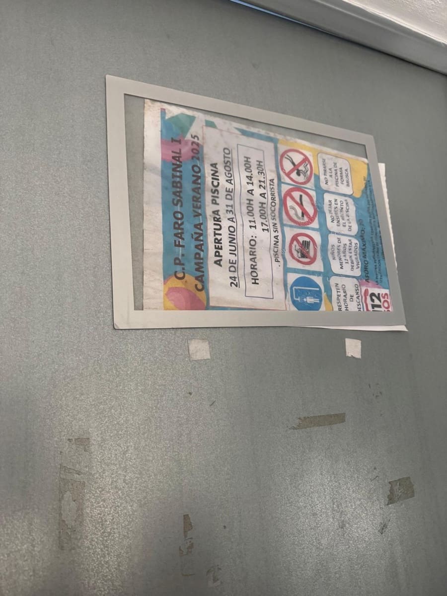 2 sypialnia Apartament na sprzedaż w Roquetas de Mar z basenem garażem - 98 000 € (Ref: 9524417)