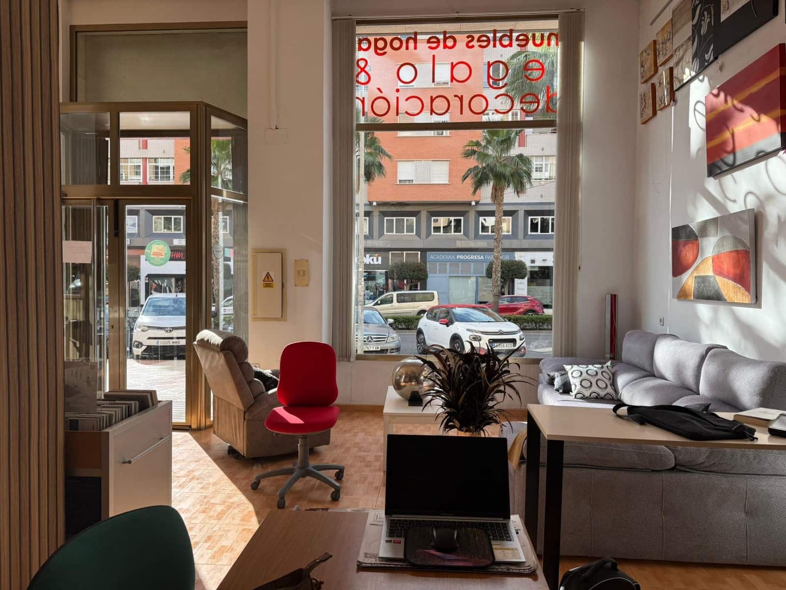 Commercieel te koop in El Parador de las Hortichuelas - € 600.000 (Ref: 9530805)