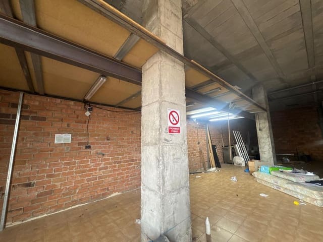 Erhverv til leje i El Parador de las Hortichuelas, Roquetas de Mar - € 1.000 (Ref: 9561936)