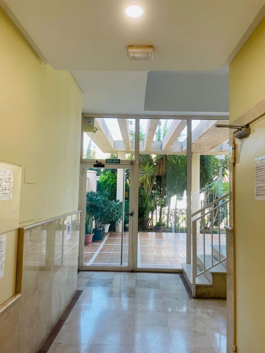 2 sypialnia Mieszkanie na sprzedaż w Roquetas de Mar z basenem garażem - 159 000 € (Ref: 9576717)