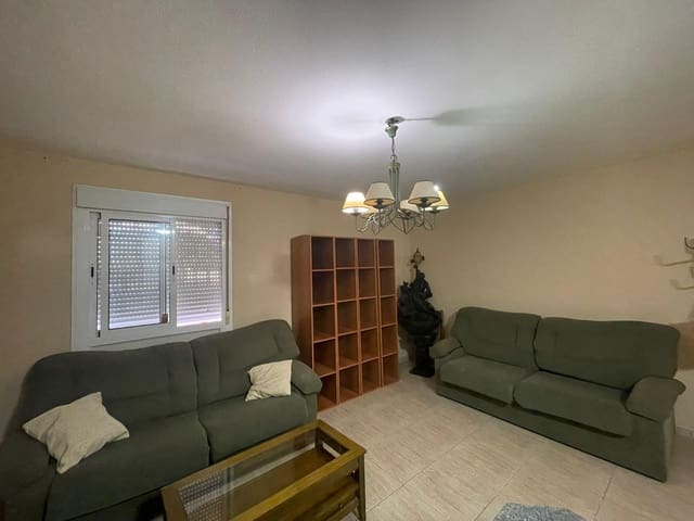 1 slaapkamer Strandappartement te koop in Roquetas de Mar met garage - € 76.500 (Ref: 9586643)