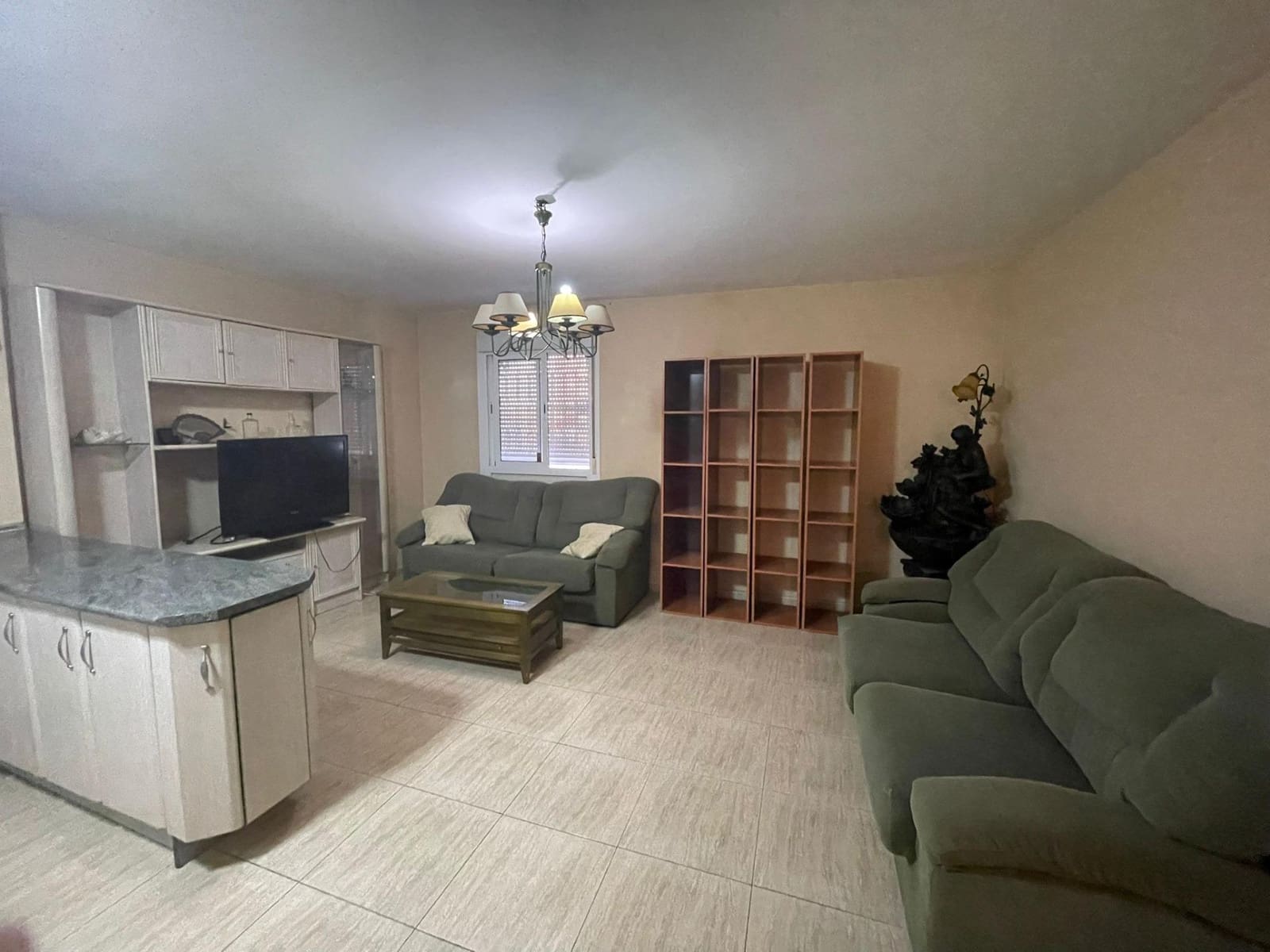 1 bedroom Beach Apartment for sale in Roquetas de Mar with garage - € 76,500 (Ref: 9586643)