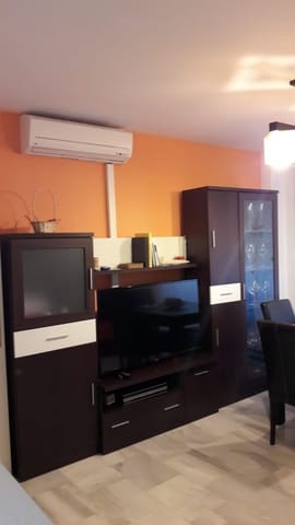 2 slaapkamer Flat te koop in Roquetas de Mar met zwembad garage - € 159.000 (Ref: 9591414)